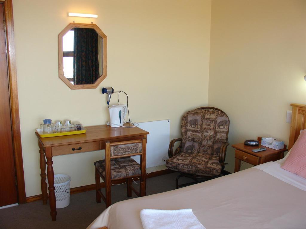Kruisfontein On The Bay Guesthouse חדר תמונה